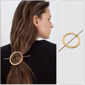 NWT ZARA Gold Circular Hair Clip